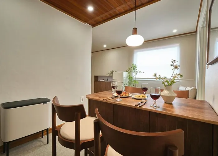 アパート Monarch Stay,jongno, Anguk,4 Guest,2br,bukchon Hanok Village,changdeokgung Palace,gyeongbokgung Palace,ddp,myeongdong