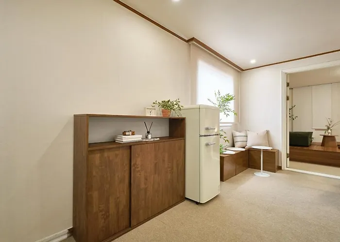 Monarch Stay,jongno, Anguk,4 Guest,2br,bukchon Hanok Village,changdeokgung Palace,gyeongbokgung Palace,ddp,myeongdong アパート