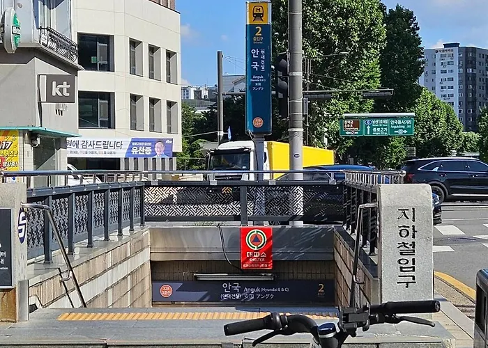 Monarch Stay,jongno, Anguk,4 Guest,2br,bukchon Hanok Village,changdeokgung Palace,gyeongbokgung Palace,ddp,myeongdong * ソウル特別市